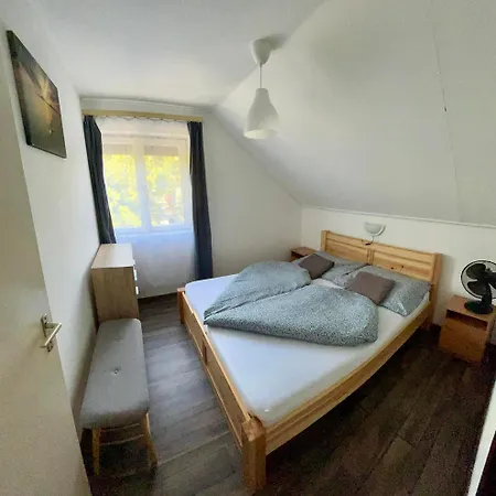 Holiday home Balatonfoelvari Nyaralo *